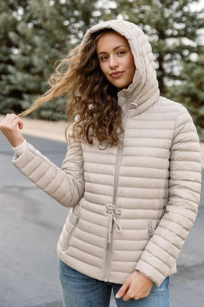 Ayleen Ultra-Lightweight Down Hooded Jacket