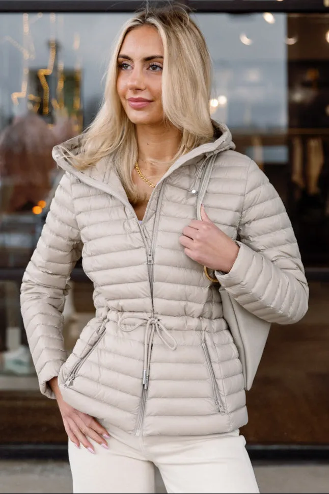 Ayleen Ultra-Lightweight Down Hooded Jacket