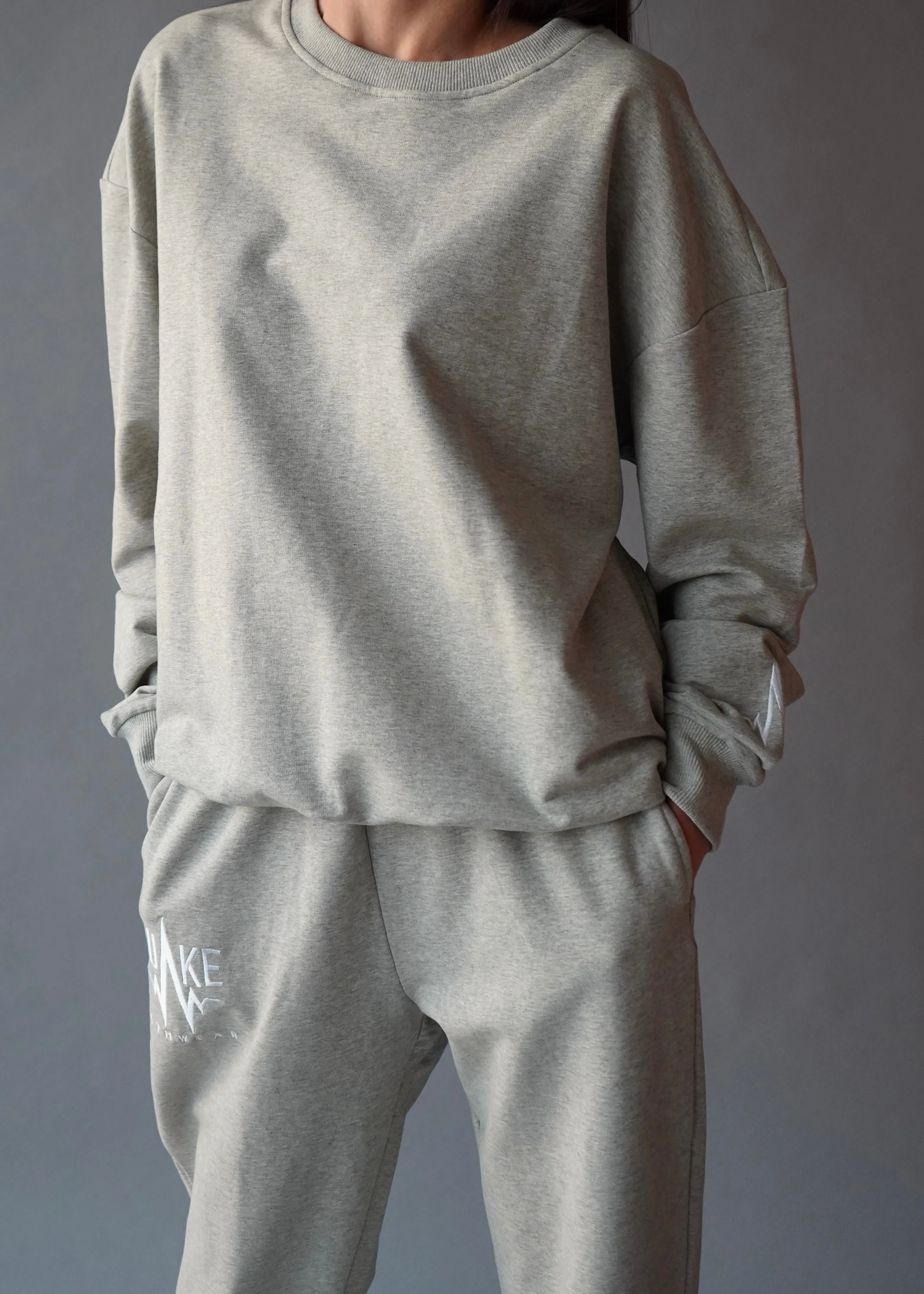 Q-One Women Sweater & Sweatpants Pair (Grey)